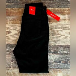 Women’s “Jeans” Brand Black Denim Jeans, Tethered in upper legs!